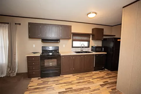 222 Maple Rd, Graham, TX 76450 photo 9