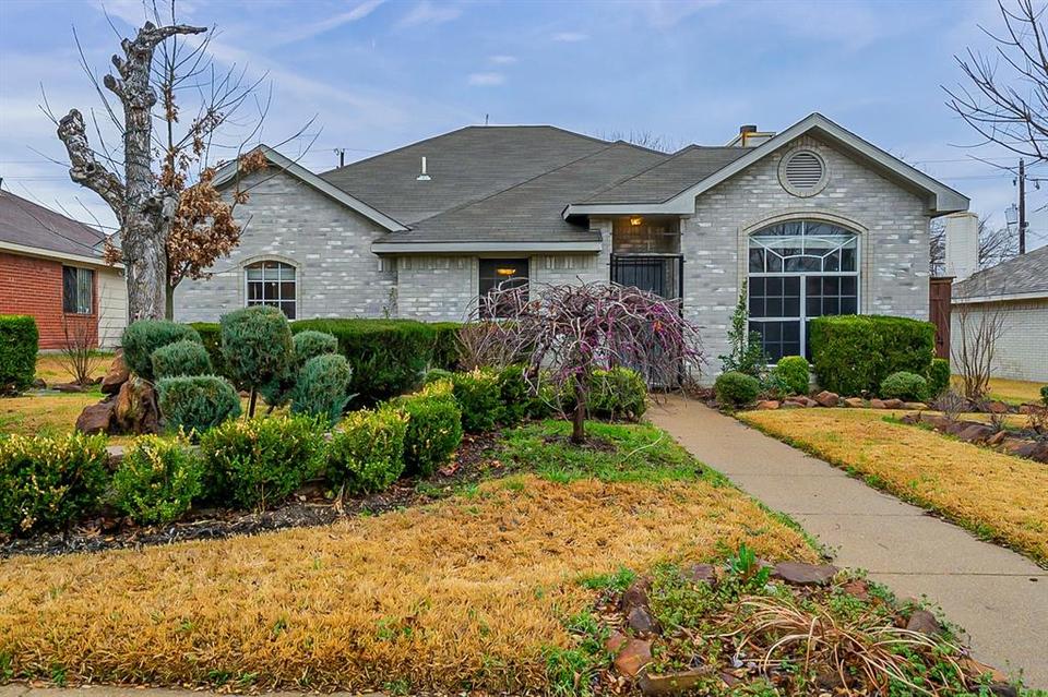 4917 Berridge Ln, Dallas, TX 75227 1 photo Movoto