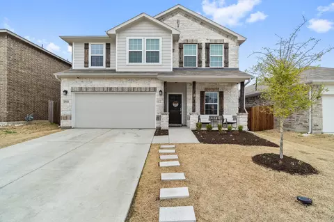 2011 Bronte Dr, Forney, TX 75126 photo 1