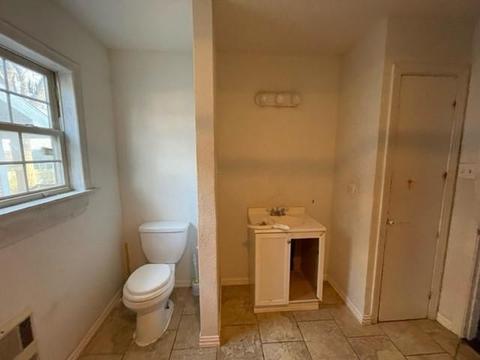 608 E Morton St, Denison, TX 75021 photo 17
