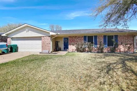 505 Iowa St, Sherman, TX 75090