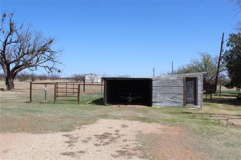 205 Howell St, Benjamin, TX 79505 photo 20
