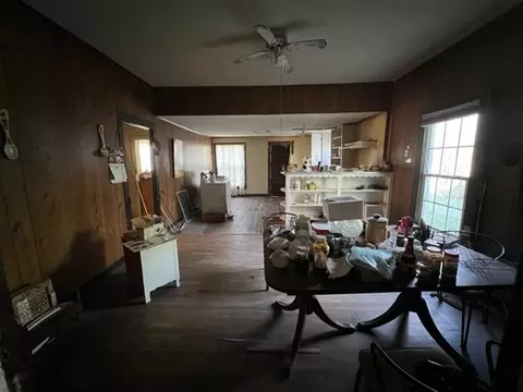 304 E Walcott Ave, Comanche, TX 76442 photo 4