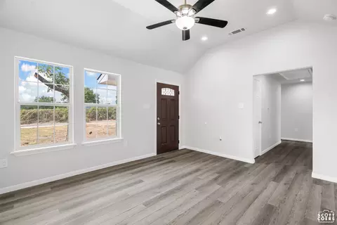 702 N Irby, Comanche, TX 76442 photo 7