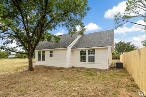 702 N Irby, Comanche, TX 76442 photo 27