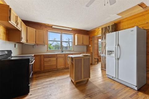 5901 County Road 180, Bangs, TX 76823 photo 9