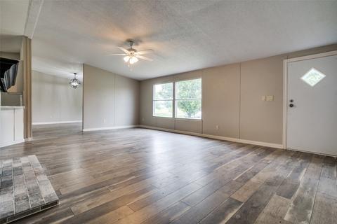 8100 Bandera Loop, Kaufman, TX 75142 photo 6