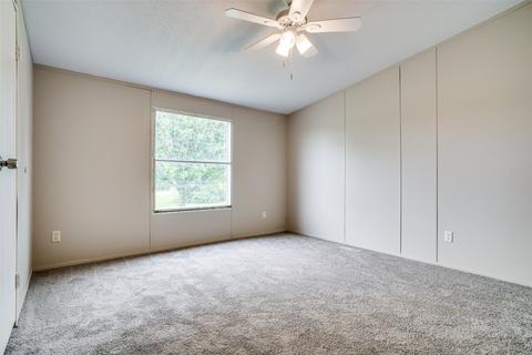 8100 Bandera Loop, Kaufman, TX 75142 photo 15