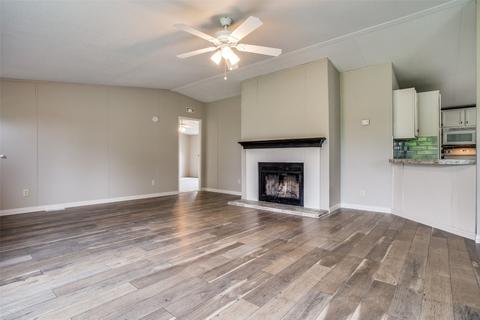 8100 Bandera Loop, Kaufman, TX 75142 photo 4