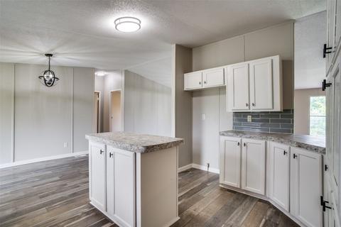 8100 Bandera Loop, Kaufman, TX 75142 photo 13