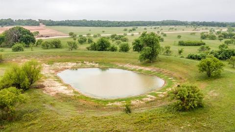 2 Ava Ln, Stephenville, TX 76401