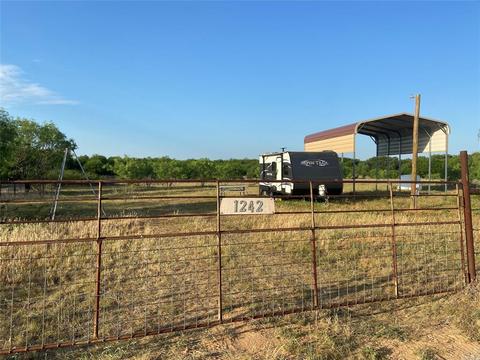 1242 County Rd 416, Comanche, TX 76442 photo 1