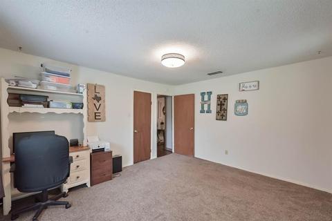8090 Ivan Ct, Terrell, TX 75161 photo 21