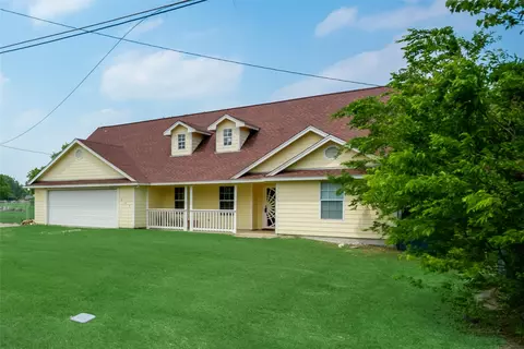301 E Buffalo St, Forney, TX 75126 photo 6