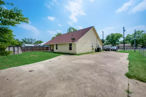 301 E Buffalo St, Forney, TX 75126 photo 30