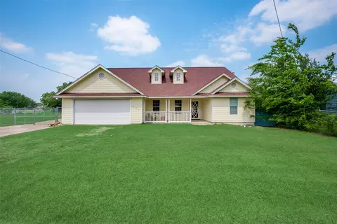 301 E Buffalo St, Forney, TX 75126 photo 2