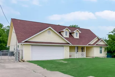 301 E Buffalo St, Forney, TX 75126 photo 4