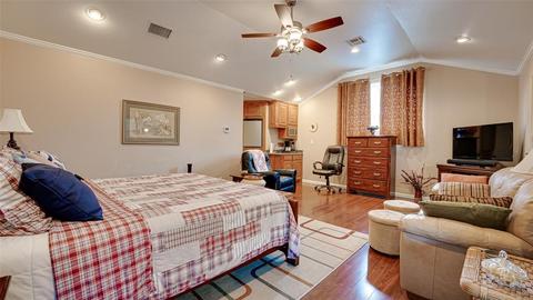 129 Cedar Ridge Loop, Whitney, TX 76692 photo 8