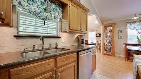 129 Cedar Ridge Loop, Whitney, TX 76692 photo 21