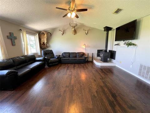 351 County Road 422, Comanche, TX 76442 photo 3