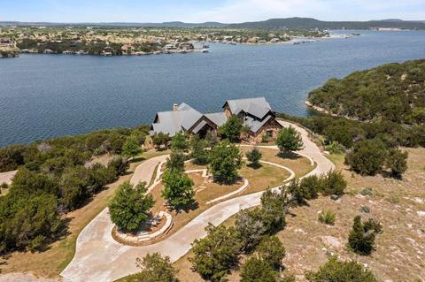 1030 Lakeview Point Dr, Graford, TX 76449