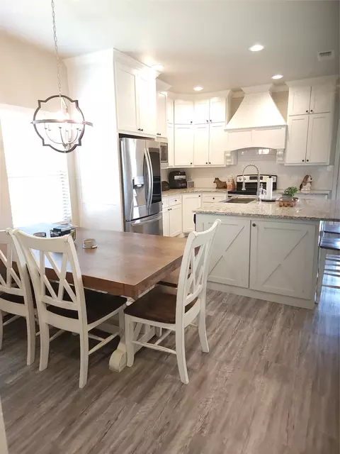 599 Eubank St, Mabank, TX 75147 photo 6