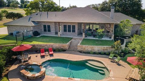1401 Black Hawk Trl, Nemo, TX 76070 photo 3