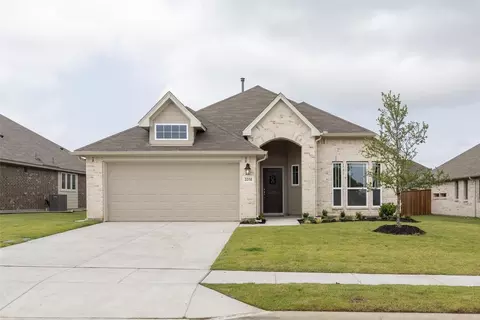 3316 Oak Ln, Royse City, TX 75189