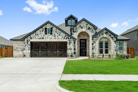 633 Sagebrush Ln, Waxahachie, TX 75165
