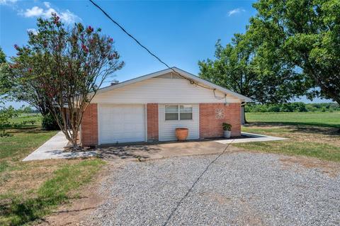 655 County Road 1525, Ector, TX 75439 photo 3