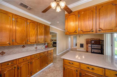 655 County Road 1525, Ector, TX 75439 photo 23