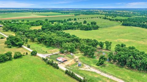 320 Elmore Rd, Denison, TX 75021