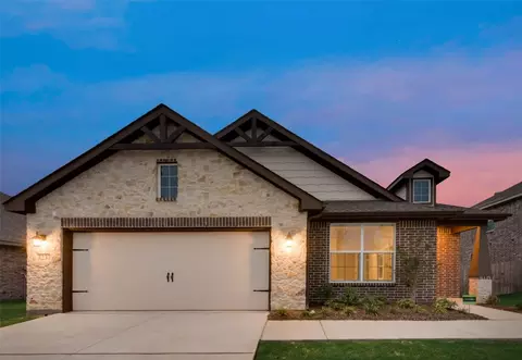 3237 Greymoore Dr, Anna, TX 75409