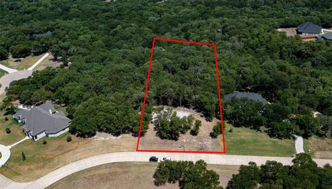 321 Mangrum Dr, Waxahachie, TX 75167