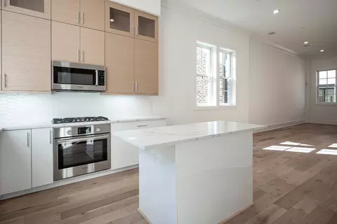 Kitchen - 4145 Runyon Rd, Addison, TX 75001 photo 2 of 5