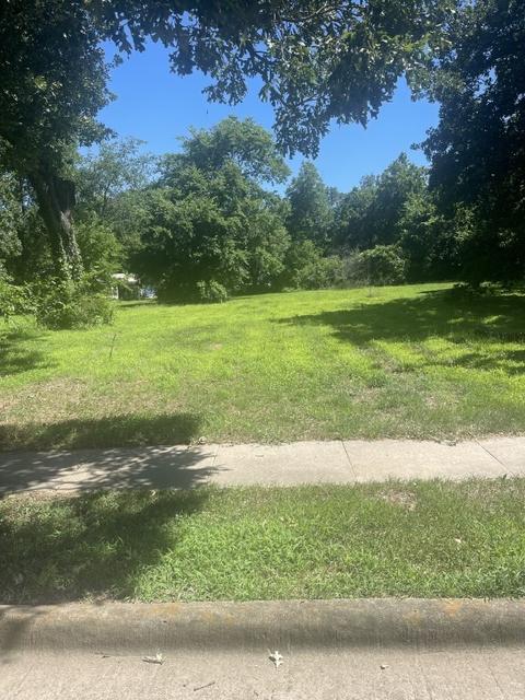1329 W Austin, Paris, TX 75460