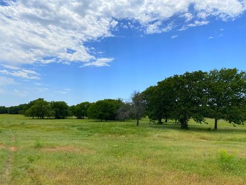 3984 Lake Valley Rd, Sunset, TX 76270