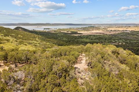 1271 Plateau Pl, Graford, TX 76449
