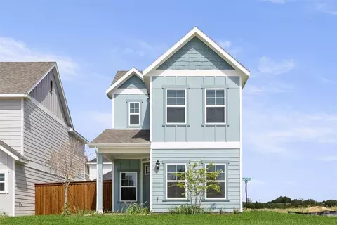 1400 Apricot Ln, Gainesville, TX 76240