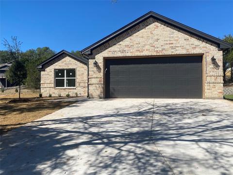 5102 Tyler Ct, Granbury, TX 76048