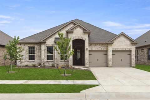 238 Clairmont Dr, Ponder, TX 76259
