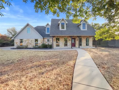 102 Crosswind Ct, Aledo, TX 76008