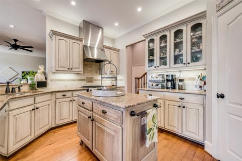 316 W Trinity St, Forney, TX 75126 photo 12
