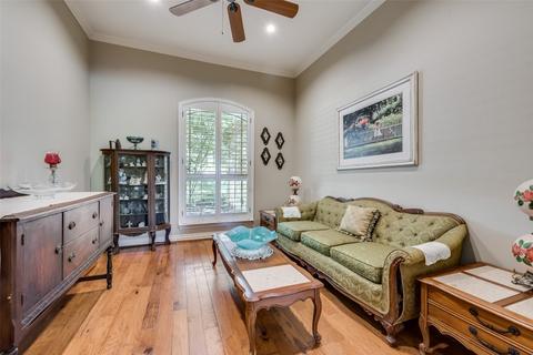 316 W Trinity St, Forney, TX 75126 photo 10