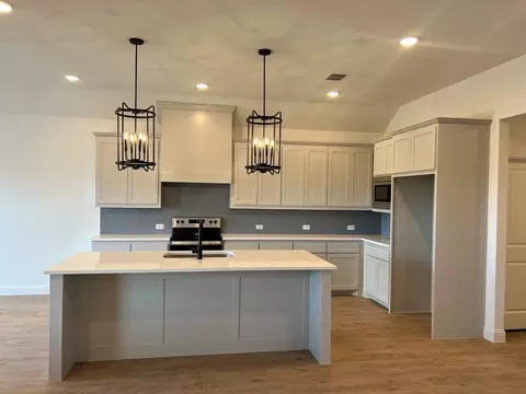 10217 Finch Rd, Sanger, TX 76266