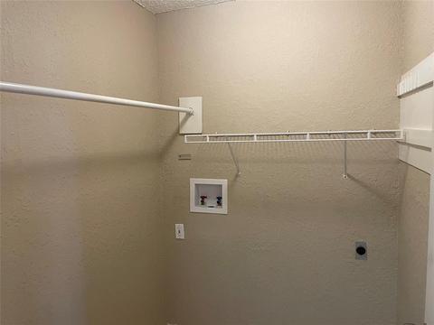 202 Laurel Ln, Euless, TX 76039 photo 9