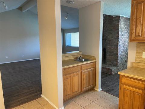 202 Laurel Ln, Euless, TX 76039 photo 8