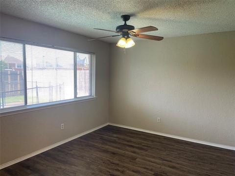 202 Laurel Ln, Euless, TX 76039 photo 10