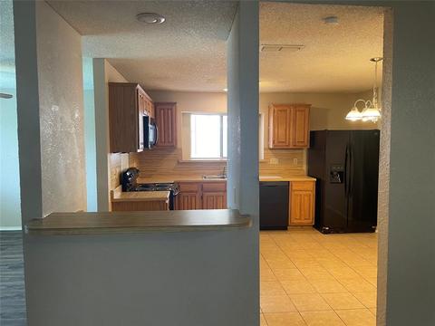 202 Laurel Ln, Euless, TX 76039 photo 6