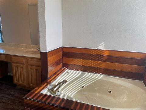 202 Laurel Ln, Euless, TX 76039 photo 20